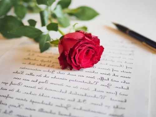 Su Elementi: Sezgilerin, Duyguların ve Ruhsal Bağlantının Kaynağı